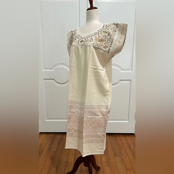 Paloma Embroidered Mexican Dress Is Made In Oaxaca - Picture 7 of 8